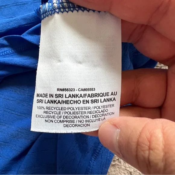 Nike Dri-Fit Blue Racerback Lightweight Workout Tank Top Women’s Size S - Picture 3 of 6